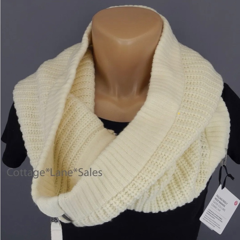 New Lululemon Falling Freely Neck Warmer Merino Wool Scarf Angel Wing